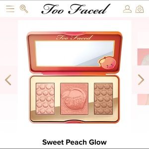 Sweet Peach Glow highlighter palette